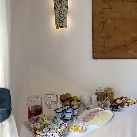 Mareluna De Charme 4* Nápoles